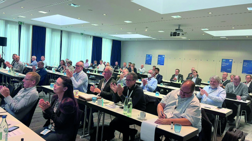 ca.-60-Teilnehmer-verfolgten-zwei-spannende-Tage-im-Novotel-an-der-Messe-Muenchen